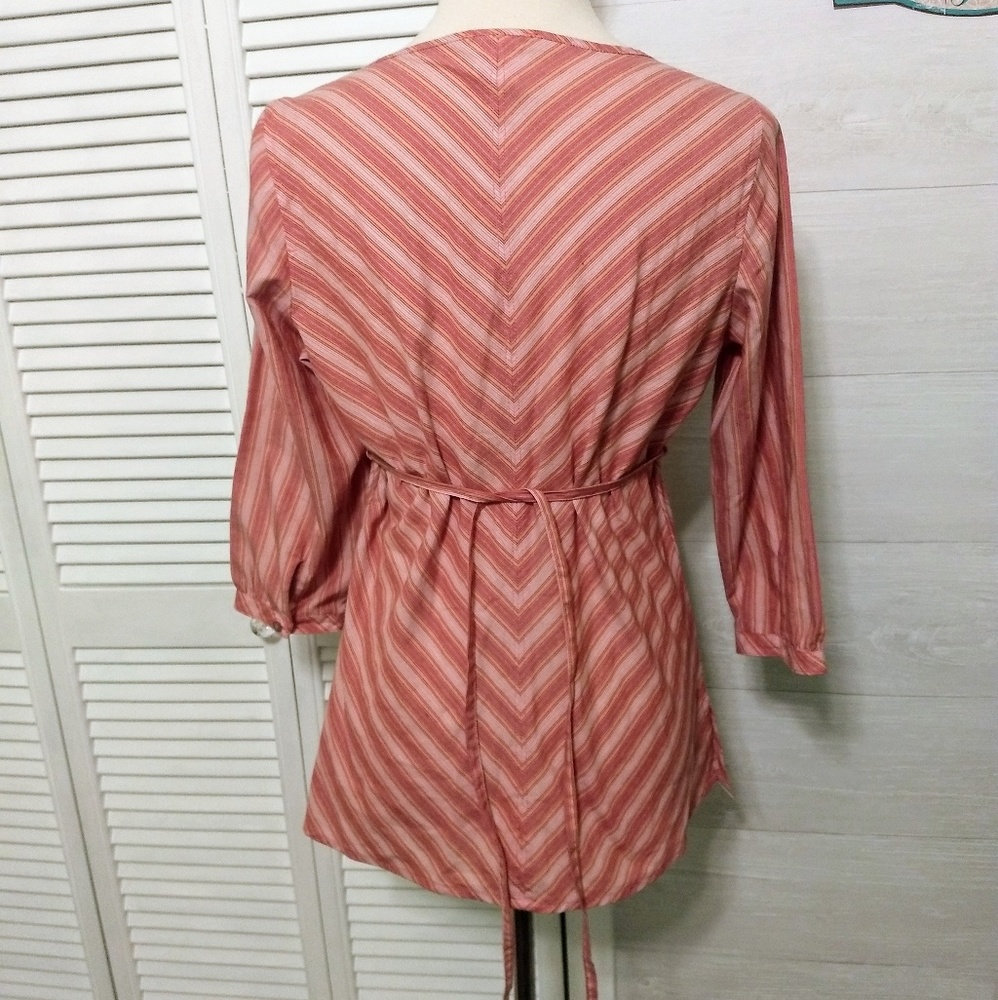 North Face stripe tunic top medium *H - Picture 2 of 6